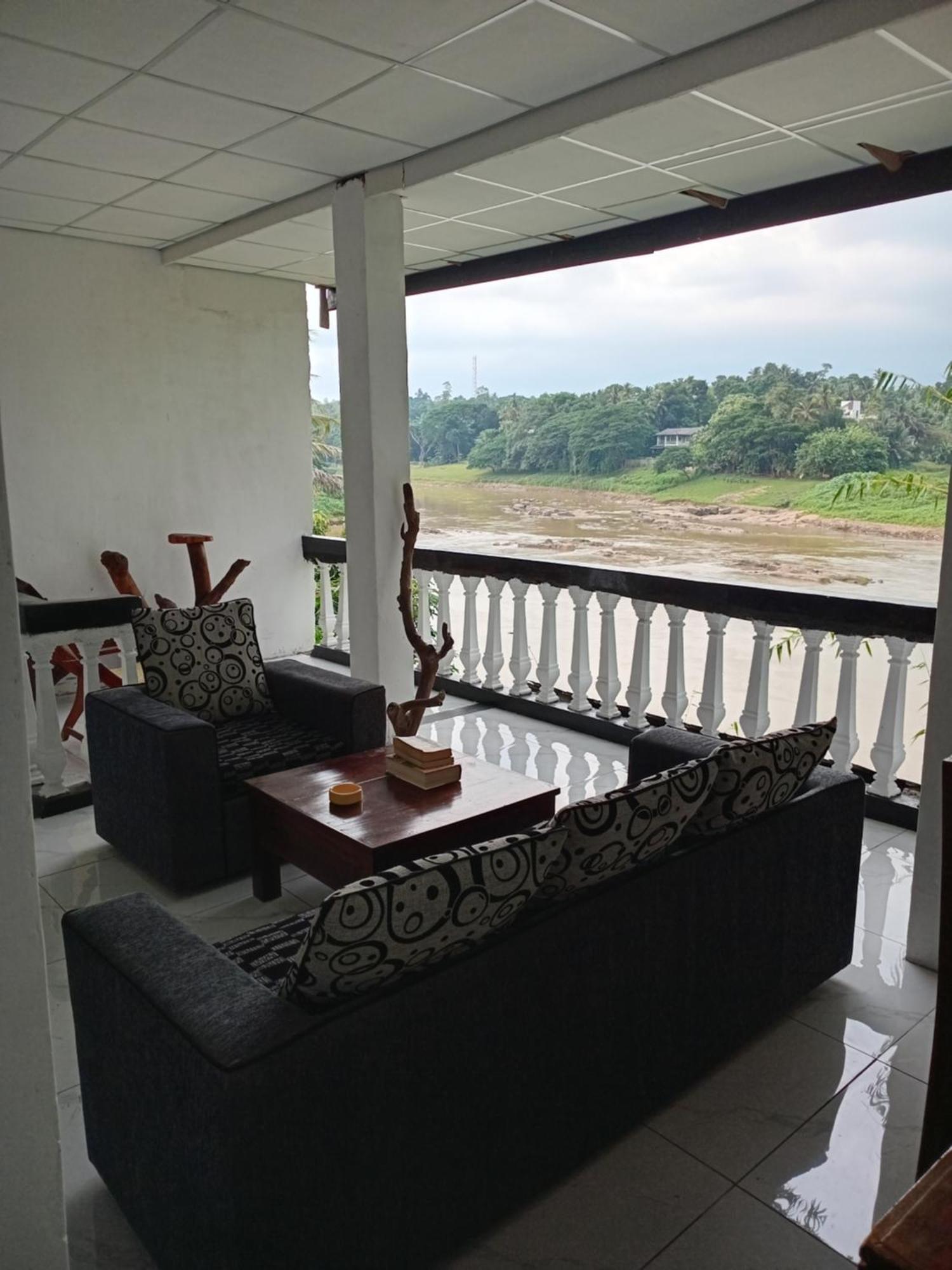 Sadhara River View Lodge 康提 外观 照片